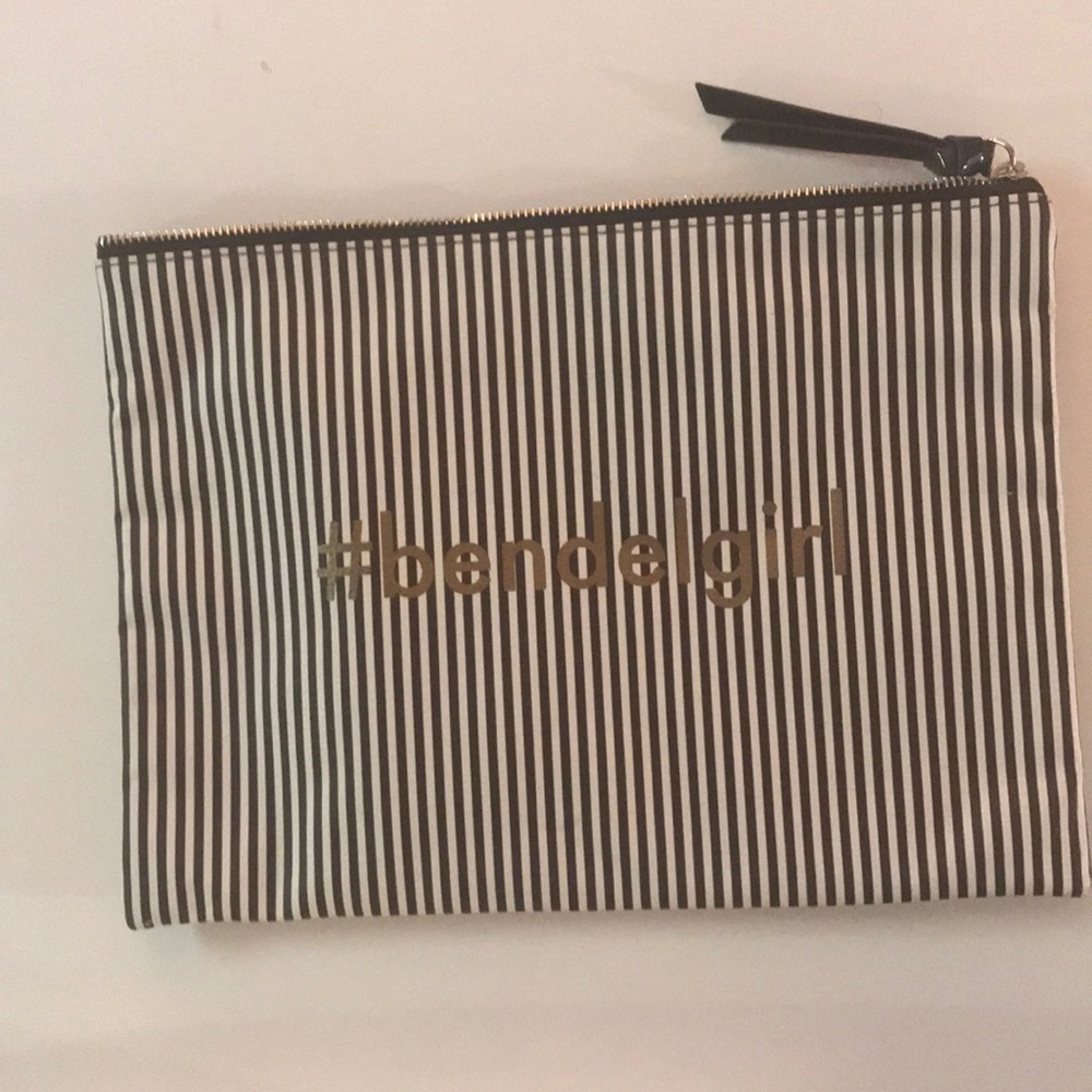 Henri Bendel bag #bendelgirl